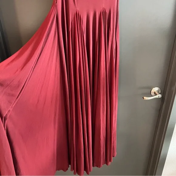 Deme by Gabriella Berta Maxi Dress in Burgundy Size Small - thefunkyskunk.ie